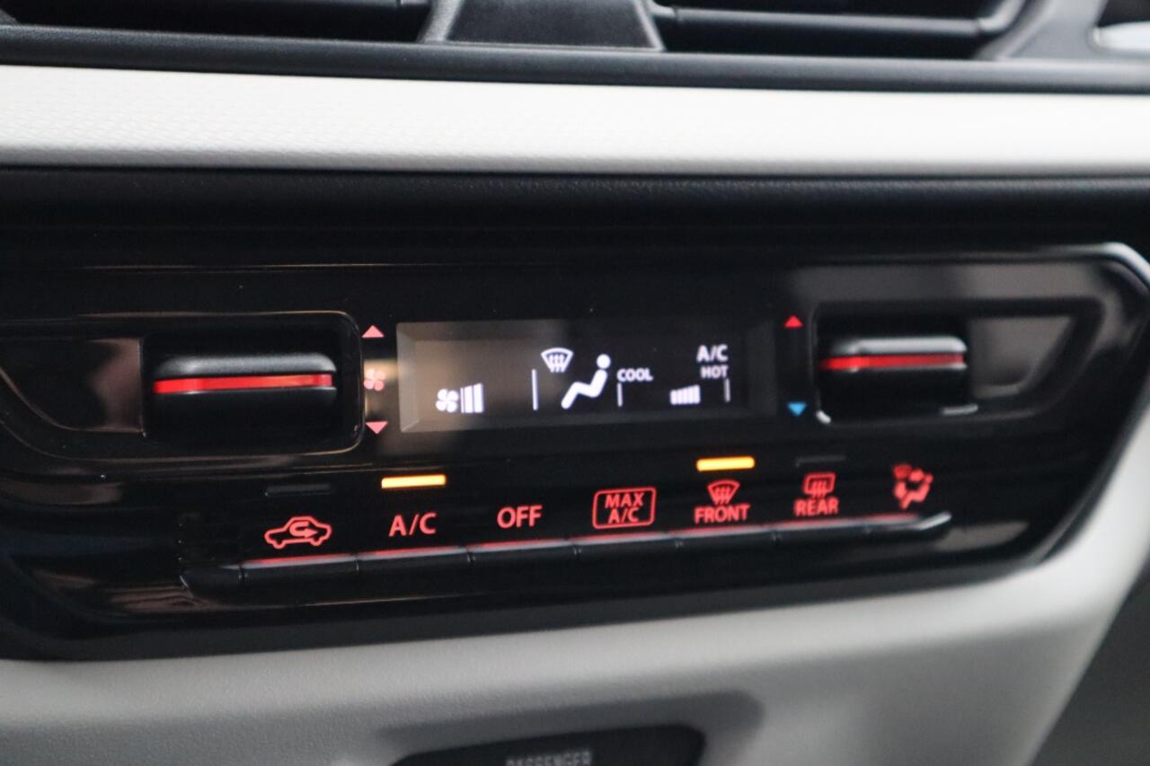 Suzuki SWIFT 1.2 Select Hybrid Automaat | All Seasons | Parkeersensoren V+A |