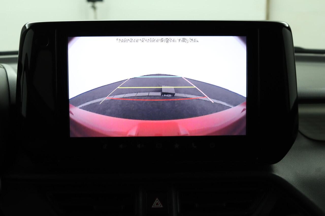 Suzuki SWIFT 1.2 Select Smart Hybrid | Dodehoekdetectie | Cruise control adaptive | Navigatie | Camera | Stoelverwarming | Apple carplay, android auto | Parkeersensoren achter |