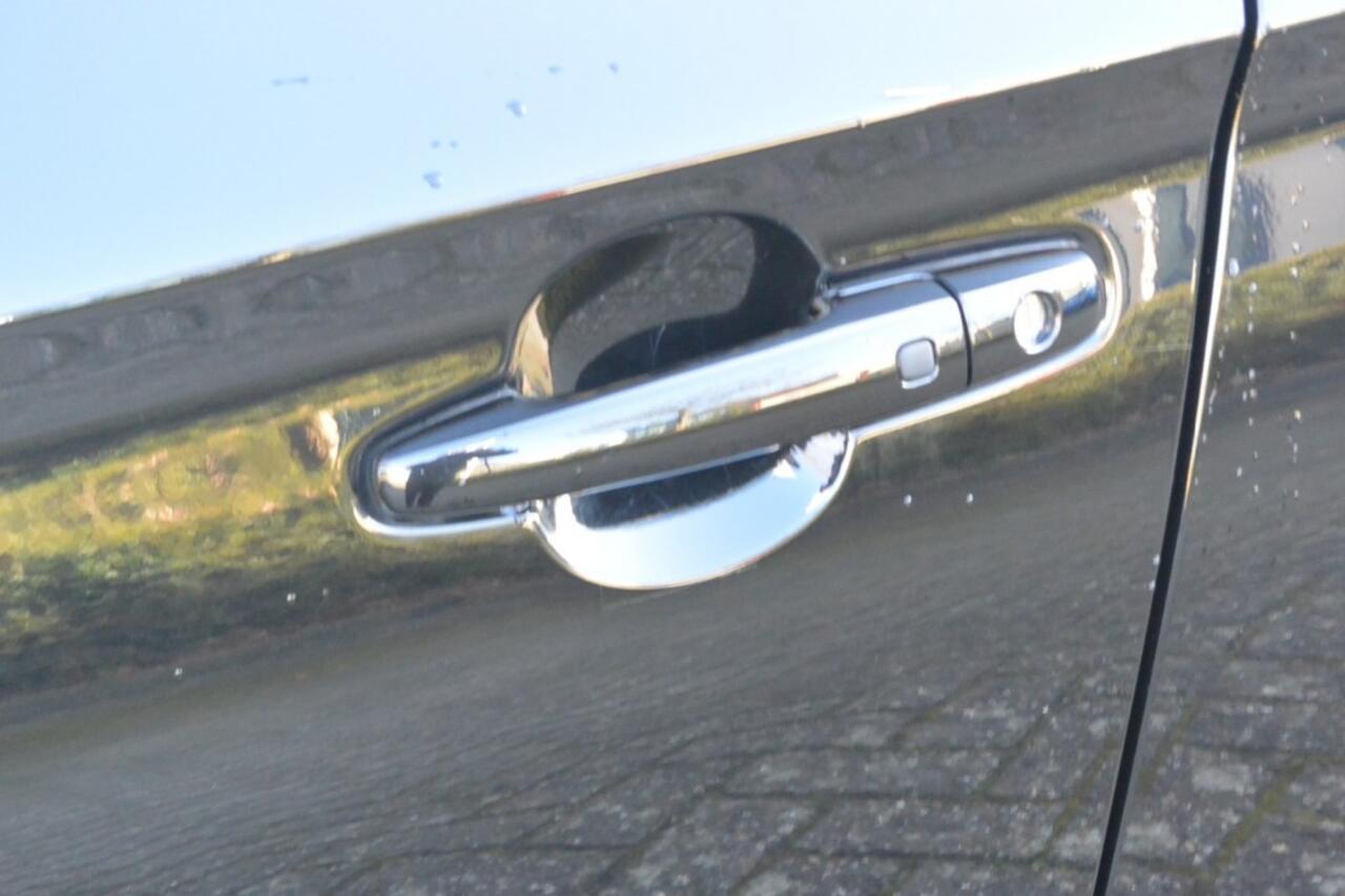 Suzuki SWIFT 1.2 Comfort 5-deurs Smart Hybrid en l.m.velgen