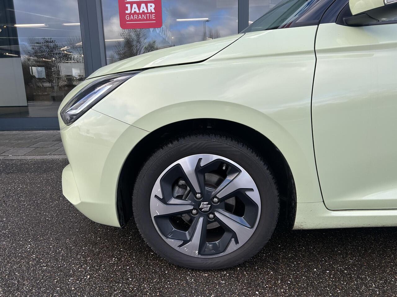 Suzuki SWIFT 1.2 Style Smart Hybrid