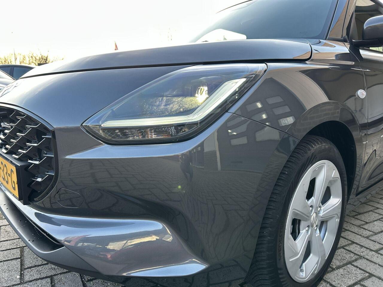 Suzuki SWIFT 1.2 Select Smart Hybrid RIJKLAAR | Automaat | Navigatie | Camera | Airco | Cruise Control Adaptief