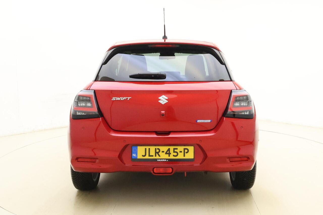 Suzuki SWIFT 1.2 Select Smart Hybrid 83pk | Navigatie | Camera | Cruise Control Adaptief | Lichtmetalen Velgen | Keyless Entry & Start | All Season Banden | Stoelverwarming