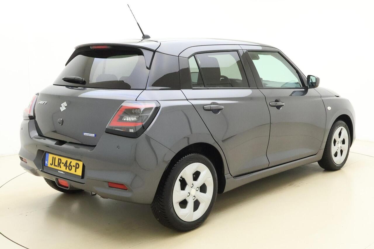 Suzuki SWIFT 1.2 Select Smart Hybrid | all season banden | Navigatie | Lichtmetalen Velgen | Camera | Stoelverwarming | Keyless Entry & Start | Cruise Control Adaptief