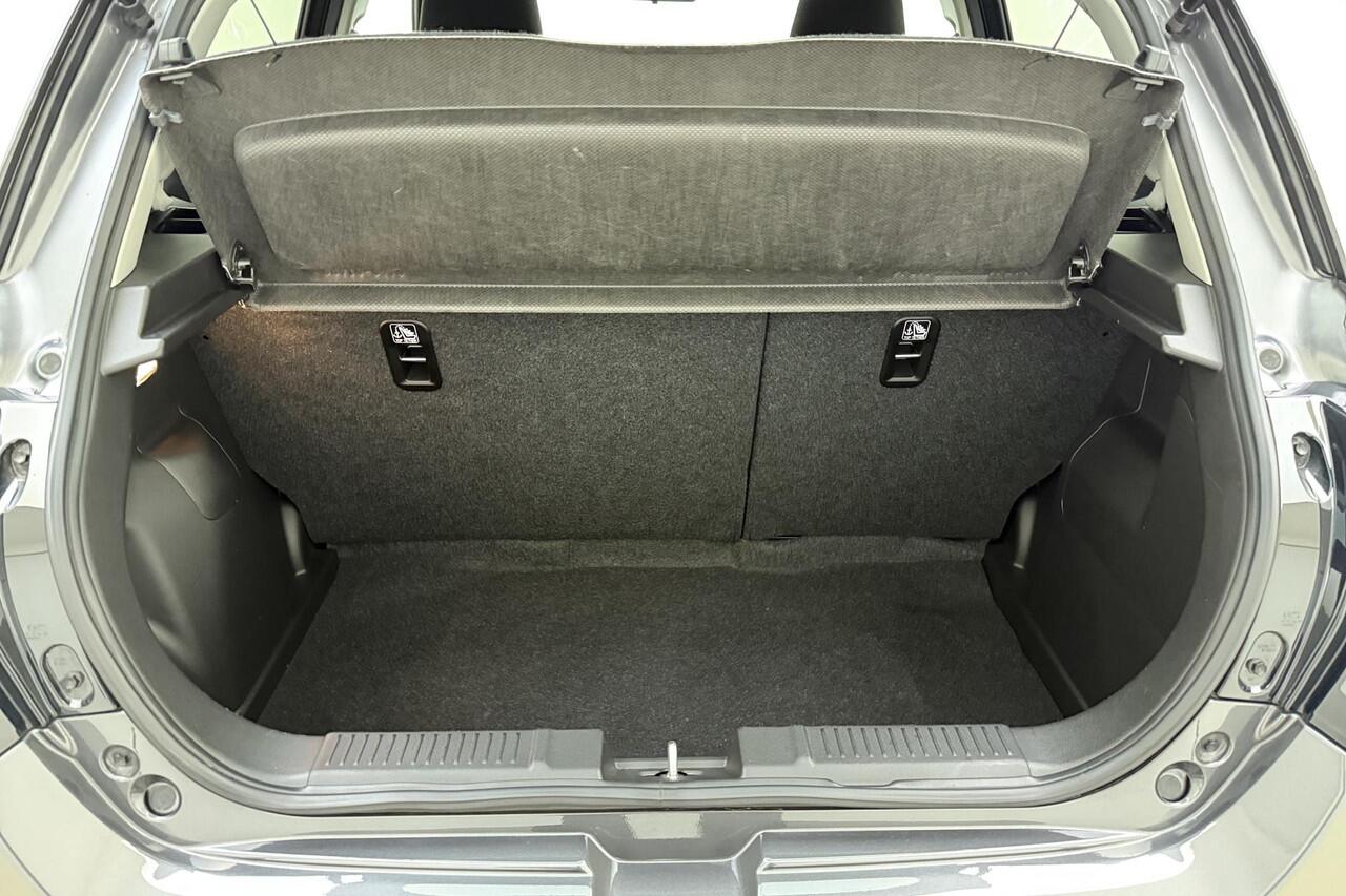 Suzuki SWIFT 1.2 Select Smart Hybrid | all season banden | Navigatie | Lichtmetalen Velgen | Camera | Stoelverwarming | Keyless Entry & Start | Cruise Control Adaptief