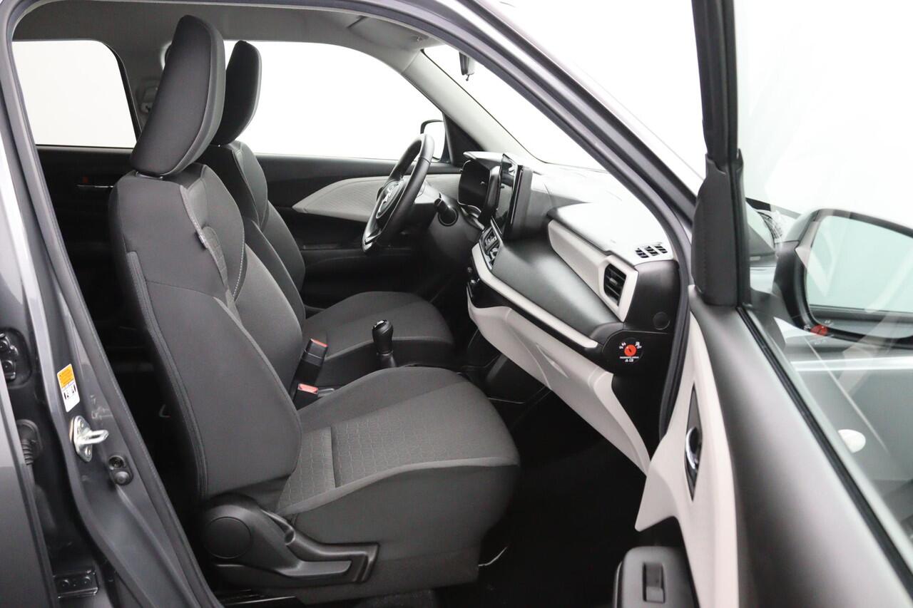 Suzuki SWIFT 1.2 Select Smart Hybrid | Keyless Entry | Navigatie | Stoelverwarming | Achteruitrijcamera | Parkeersensoren Achter |