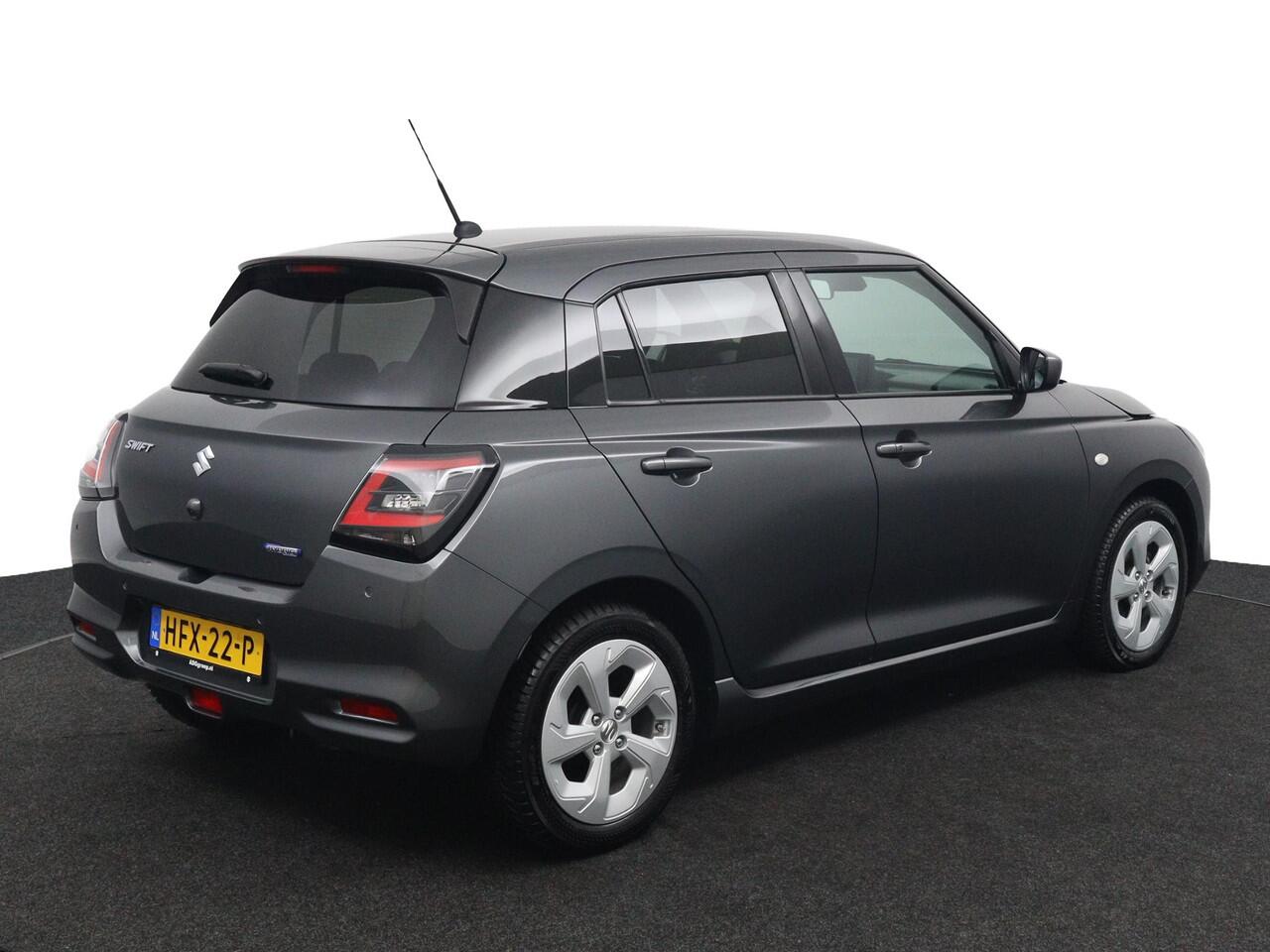 Suzuki SWIFT 1.2 Select Smart Hybrid | Keyless Entry | Navigatie | Stoelverwarming | Achteruitrijcamera | Parkeersensoren Achter |