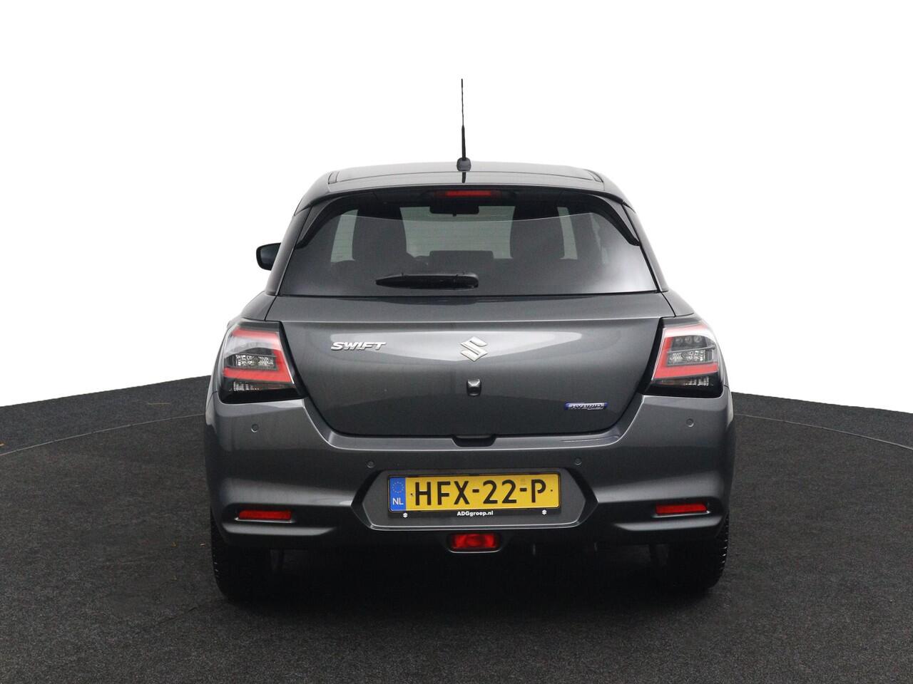 Suzuki SWIFT 1.2 Select Smart Hybrid | Keyless Entry | Navigatie | Stoelverwarming | Achteruitrijcamera | Parkeersensoren Achter |