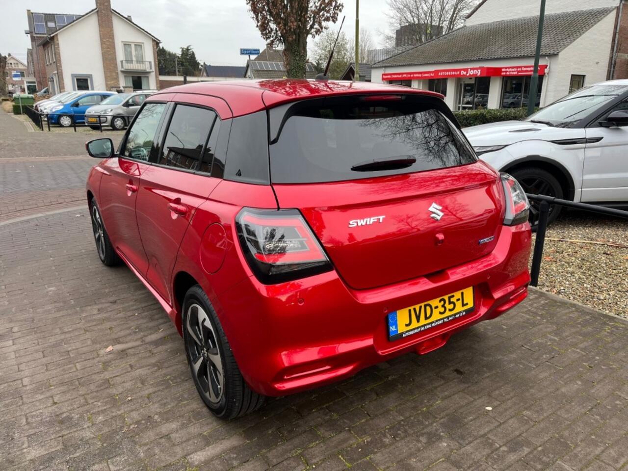 Suzuki SWIFT 1.2 STYLE SMART HYBRID AUTOMAAT / NAVI / CAMERA / CARPLAY / ADAP. CRUISE