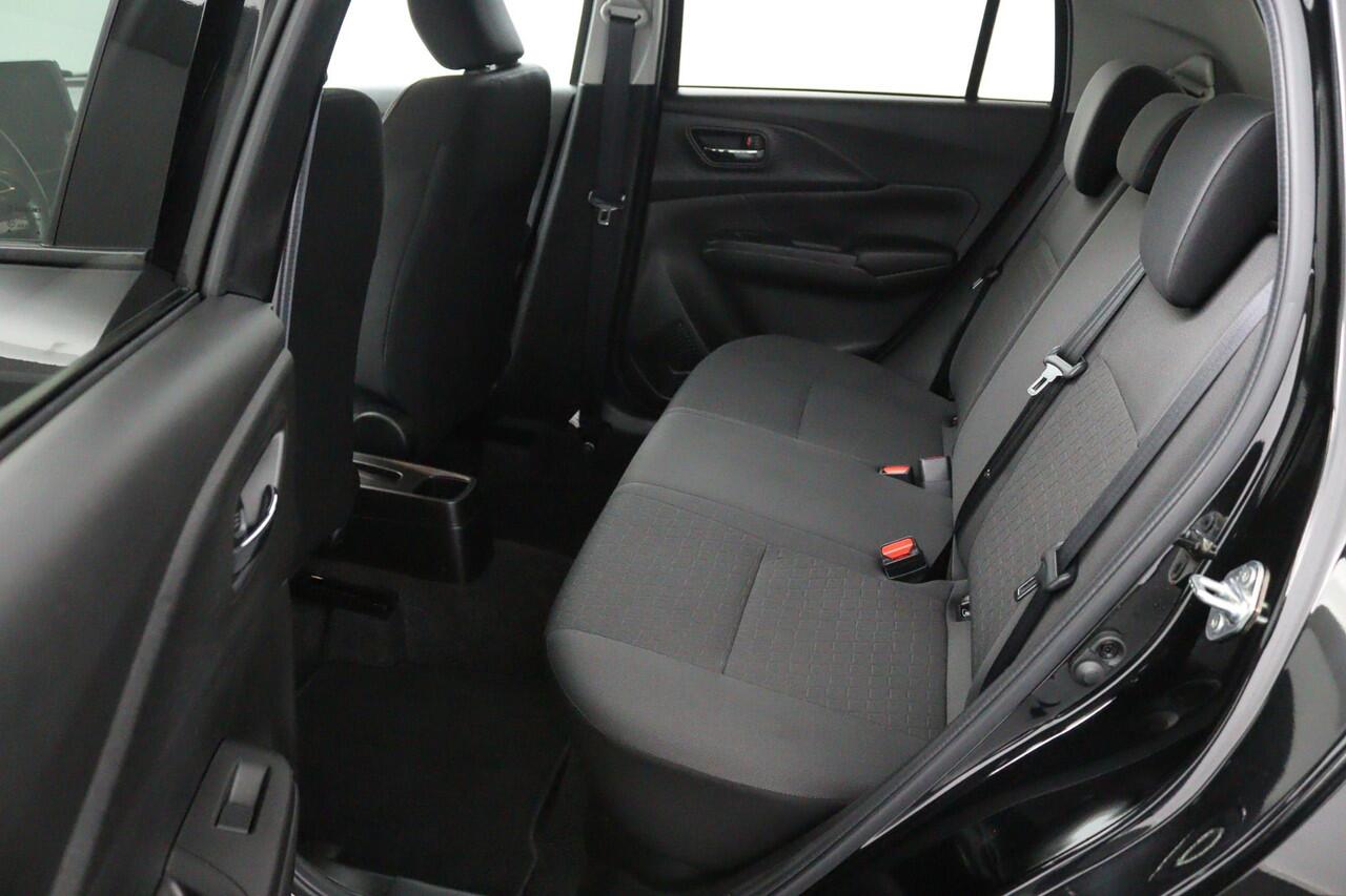 Suzuki SWIFT 1.2 Select Smart Hybrid | Keyless Entry | Navigatie | Stoelverwarming | Dodehoek Detectie | Draadloos Apple Carplay & Android Auto |