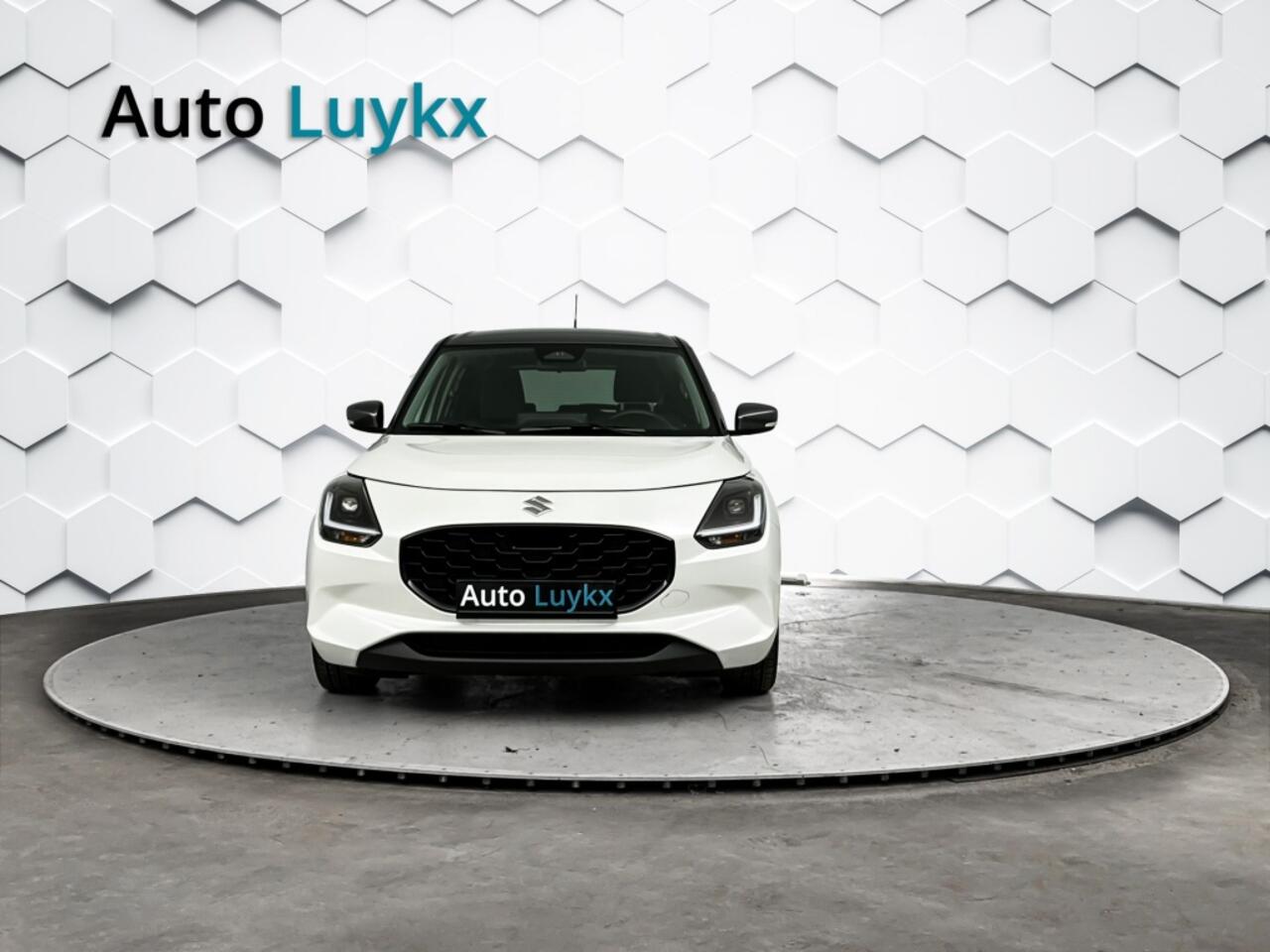 Suzuki SWIFT 1.2 Style Smart Hybrid Automaat | Navigatie | Apple Carplay/Android Auto | Adaptieve Cruise Control