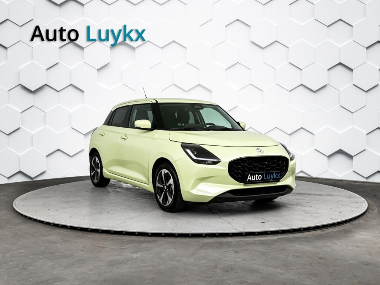 Suzuki SWIFT 1.2 Style Smart Hybrid Automaat | Navigatie | Apple Carplay/Android Auto | Adaptieve Cruise Control