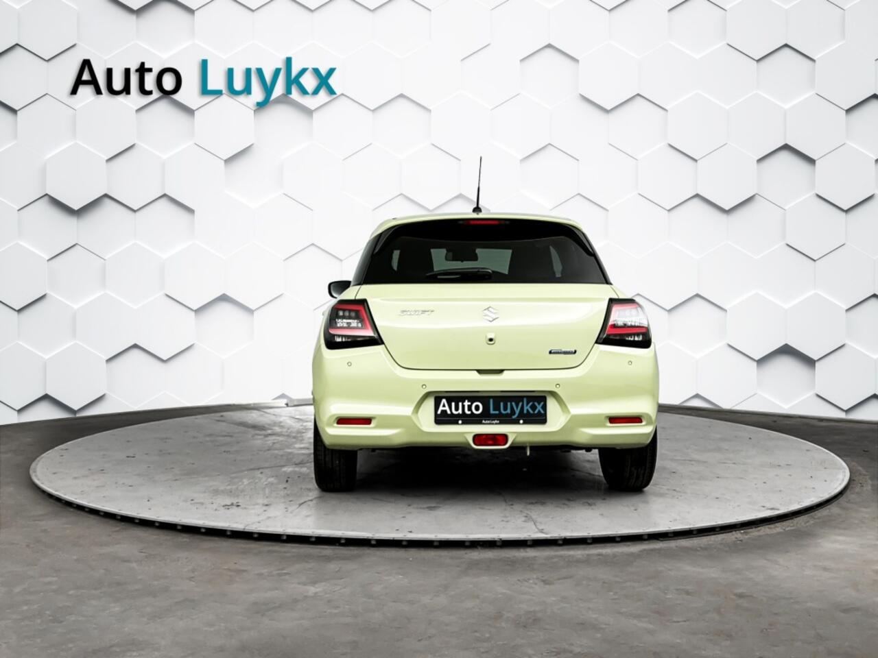 Suzuki SWIFT 1.2 Style Smart Hybrid Automaat | Navigatie | Apple Carplay/Android Auto | Adaptieve Cruise Control