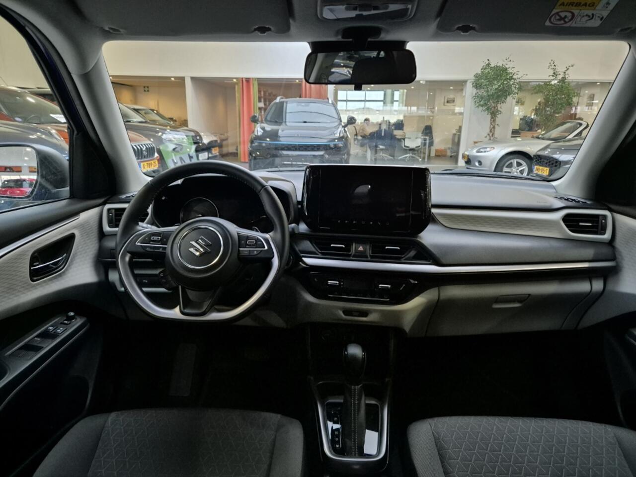 Suzuki SWIFT 1.2 Style Smart Hybrid [AUTOMAAT| CLIMA| CAMERA| CARPLAY| CRUISE