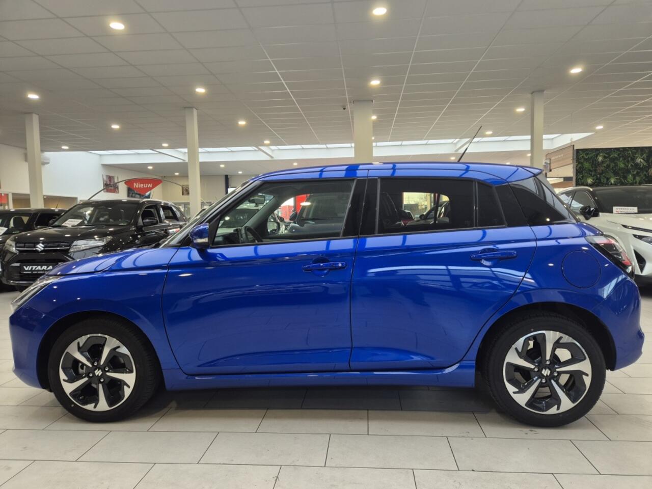 Suzuki SWIFT 1.2 Style Smart Hybrid [AUTOMAAT| CLIMA| CAMERA| CARPLAY| CRUISE