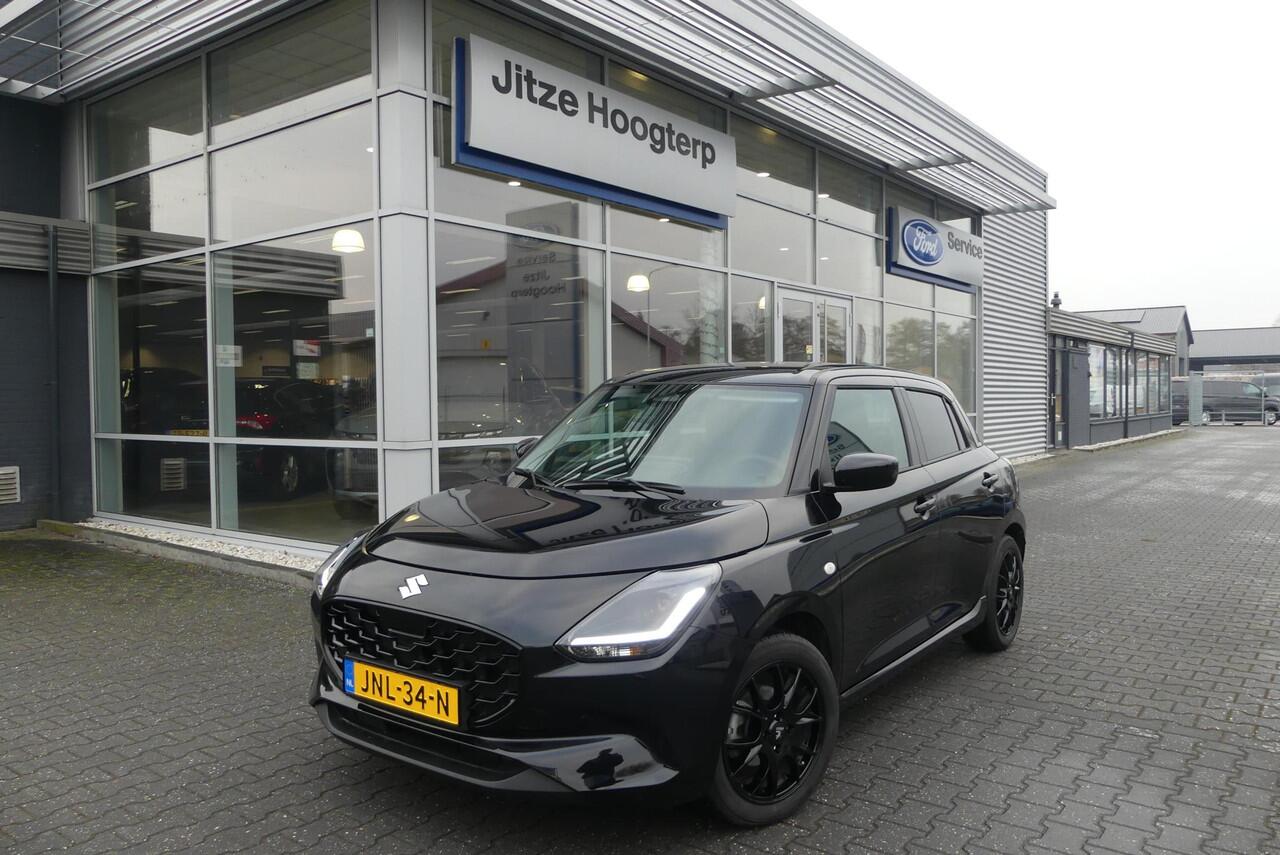 Suzuki SWIFT 1.2 Select Smart Hybrid TREKHAAK AFNEEMBAAR (1.000KG), STOELVERWARMING, ADAPT. CRUISE, CLIMA, NAVI, CAMERA, PDC, APPLE CARPLAY/ANDROID AUTO, 4.295KM