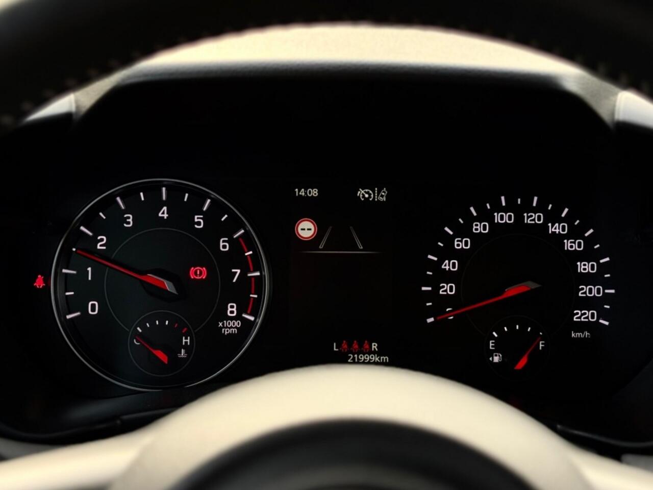 Suzuki SWIFT 1.2 STYLE SMART HYBR. KEYLESS ECC CAMERA NAVI ADD. CRUISE