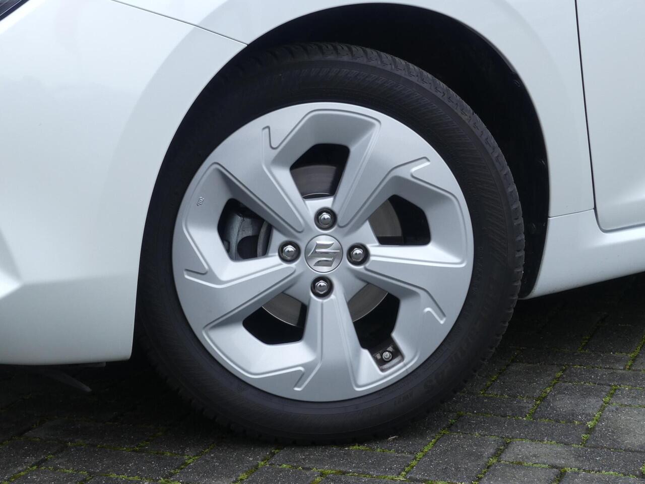 Suzuki SWIFT 1.2 Select Smart Hybrid NL Auto, Dealer o.h, Cruise Control, Camera, Stoel v.w.