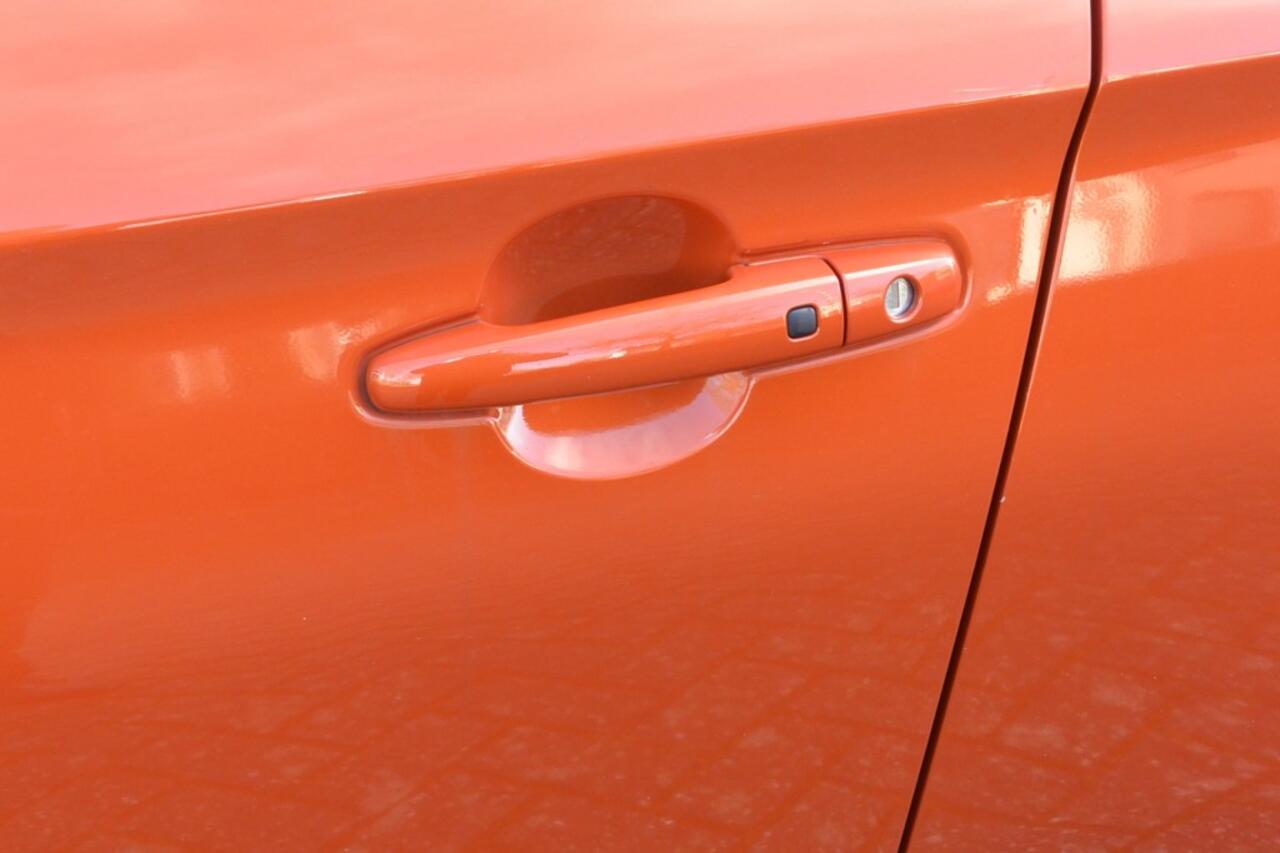 Suzuki SWIFT 1.2 Select Smart Hybrid 5-deurs Navigatie / Camera