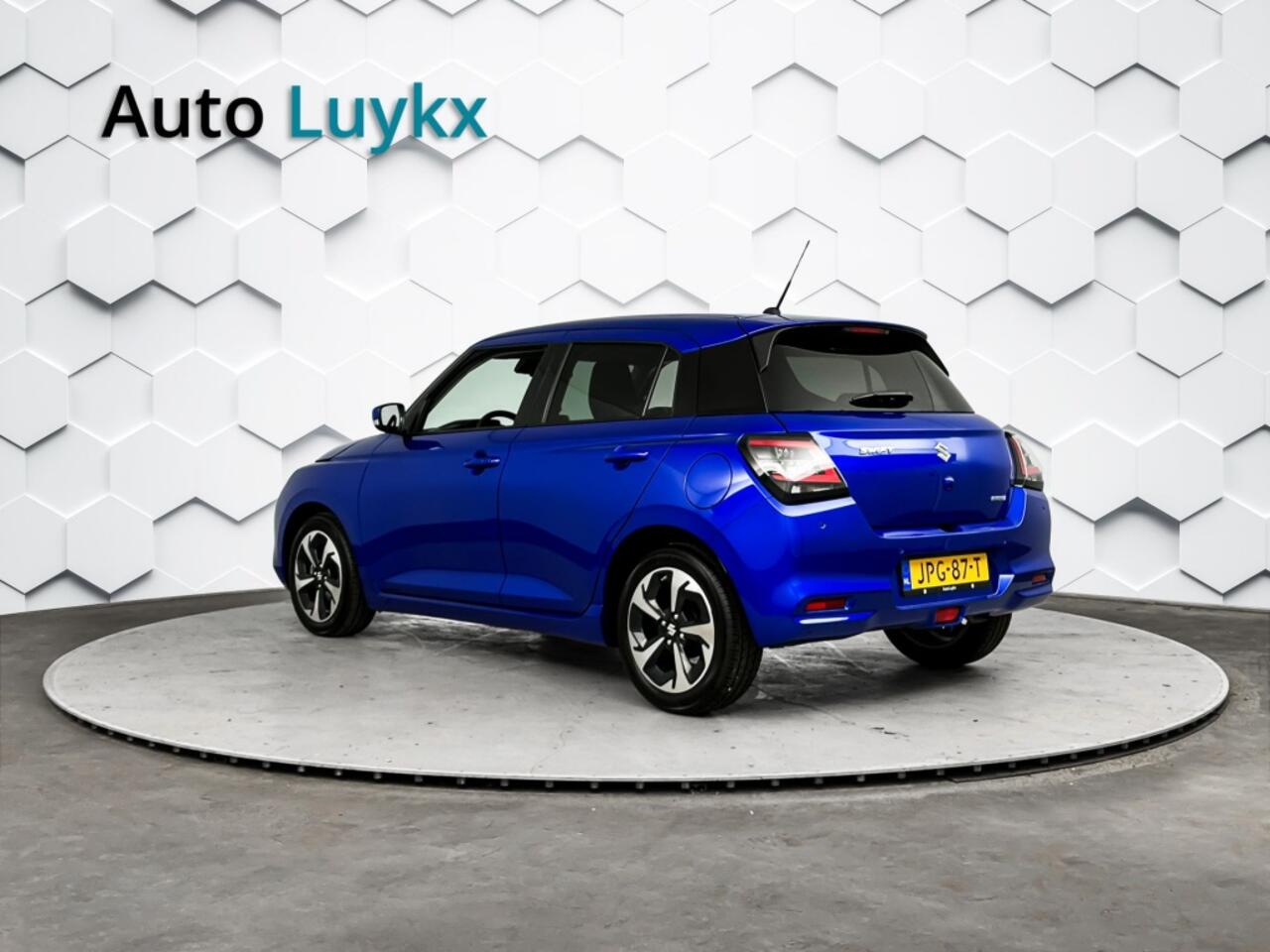 Suzuki SWIFT 1.2 Style Smart Hybrid | Navigatie | Adaptieve Cruise Control | Climate Control