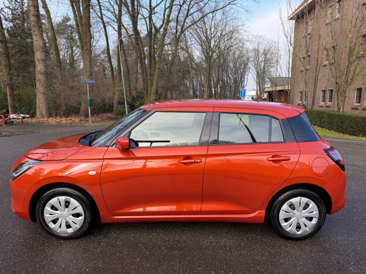 Suzuki SWIFT 1.2 Comfort Smart Hybride - 2 jaar garantie
