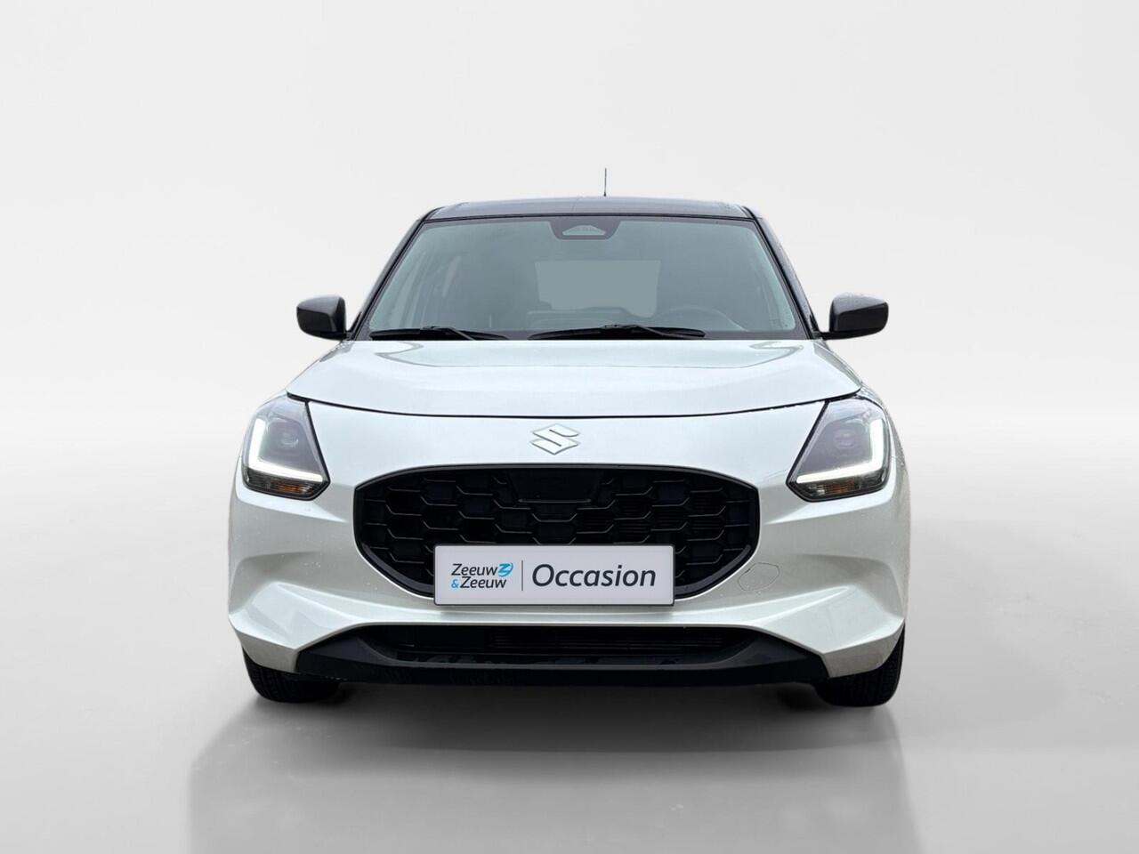 Suzuki SWIFT 1.2 Select Smart Hybrid | Camera | Sensoren | Stoelverwarming | Navigatie | Adap cruise | LM Velgen |