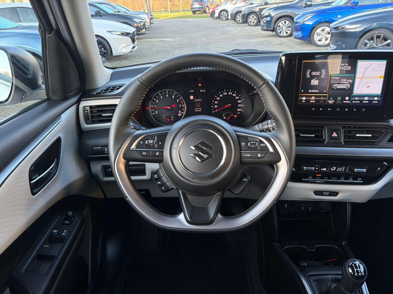 Suzuki SWIFT 1.2 Style Smart Hybrid | Climate Control |Tot 10 JAAR GARANTIE! | Navi | Camera | Rijklaarprijs!!