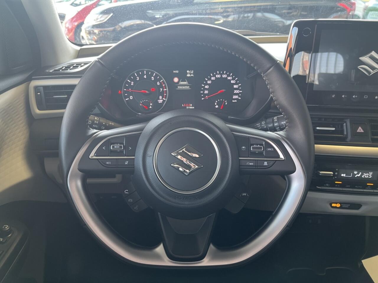 Suzuki SWIFT 1.2 Style Smart Hybrid | Navi | Adapt. Cruise | Stoelverwarming