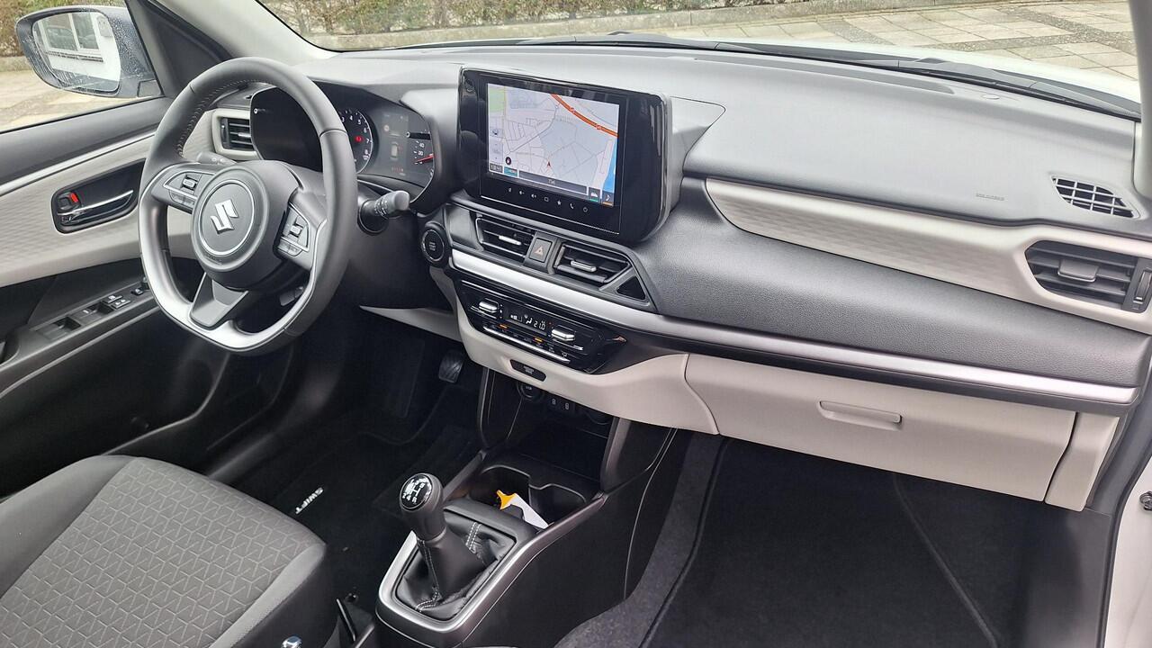 Suzuki SWIFT 1.2 Style Smart Hybrid RIJKLAAR PRIJS