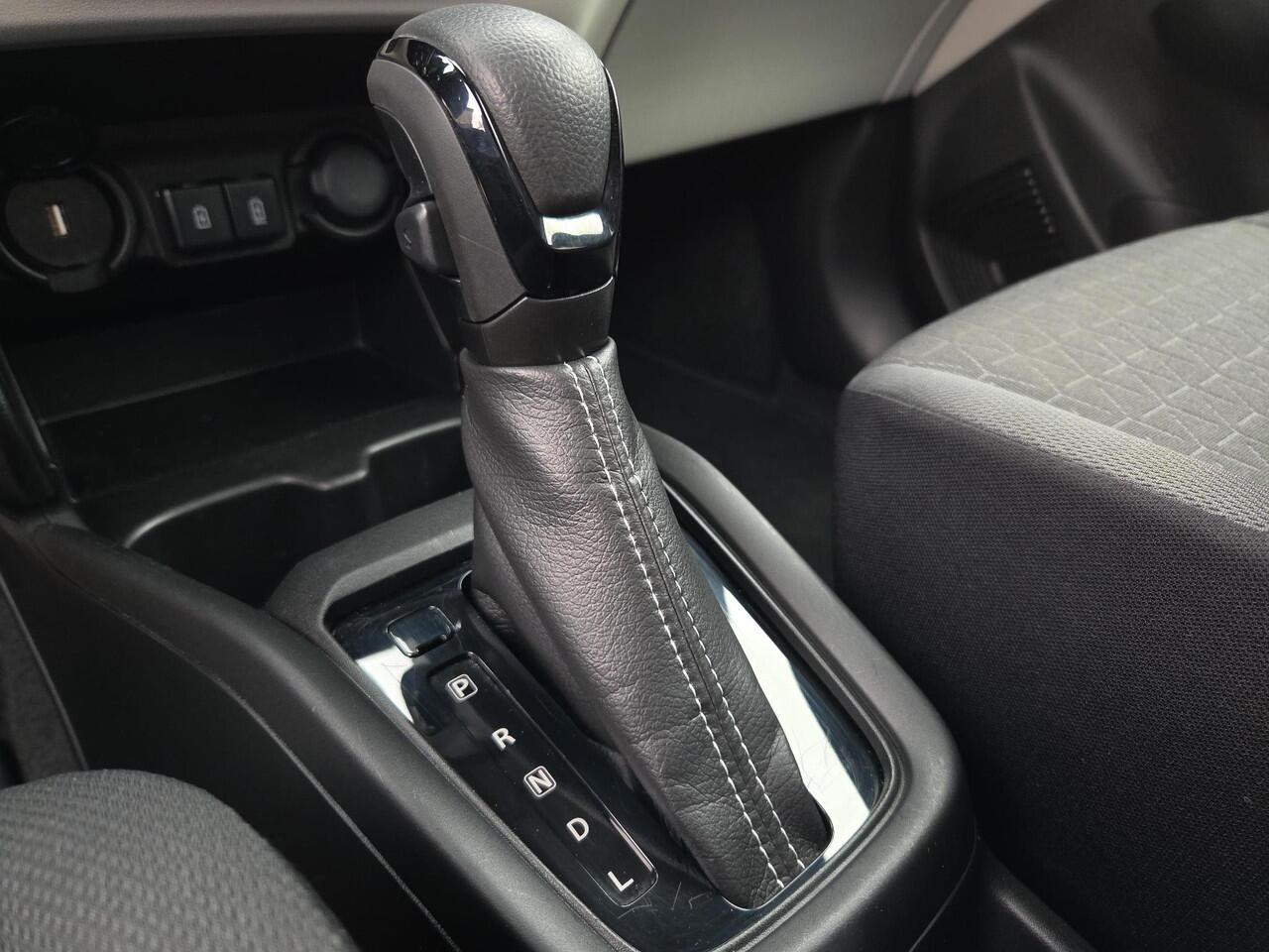 Suzuki SWIFT 1.2 Select Smart Hybrid Automaat | Apple CarPlay | Blindspot | Parkeersensoren | Rijklaar incl. garantie |