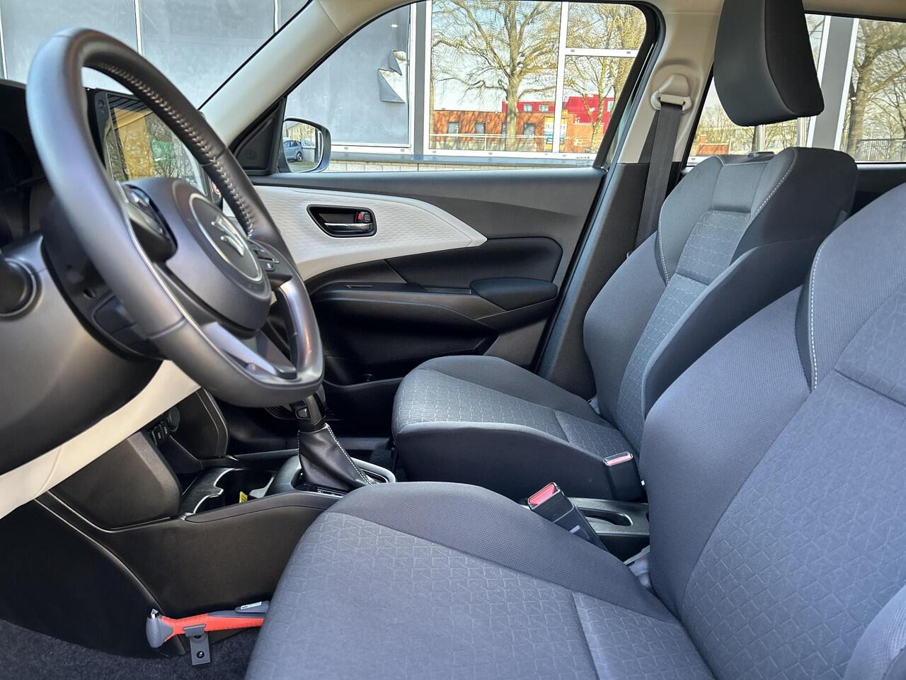 Suzuki SWIFT 1.2 Select Smart Hybrid