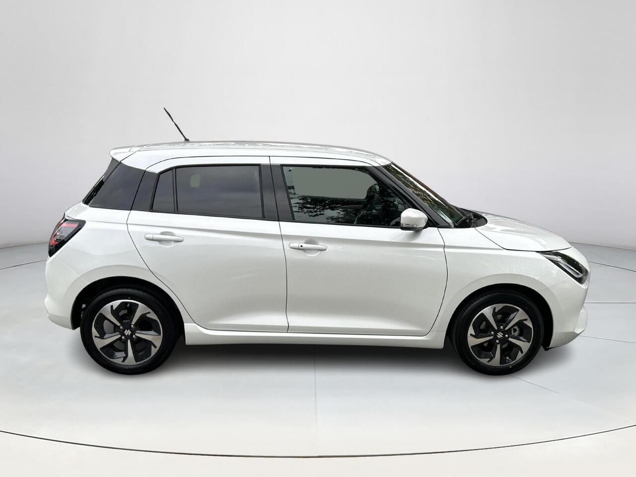 Suzuki SWIFT 1.2 Style Smart Hybrid