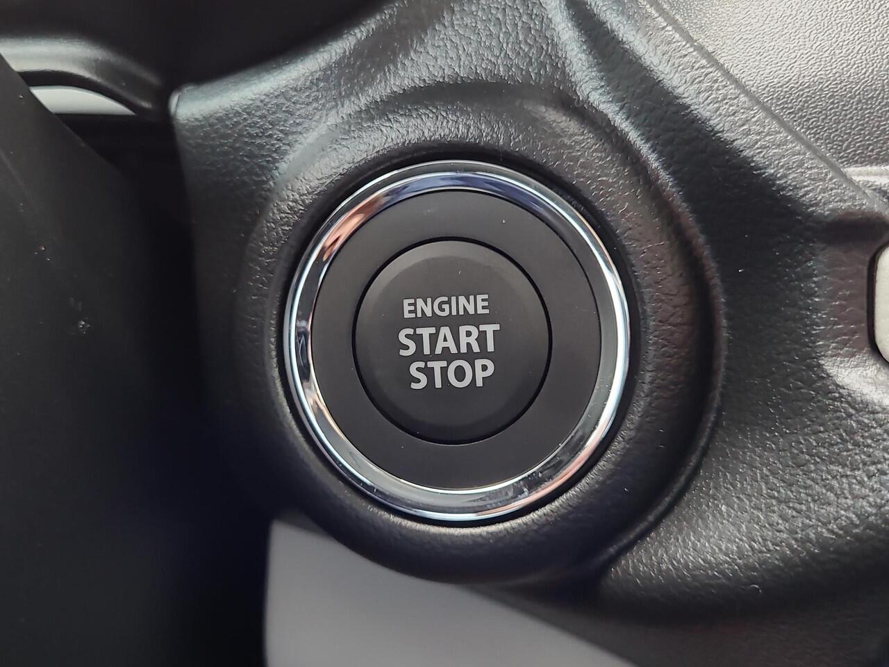 Suzuki SWIFT 1.2 Select Smart Hybrid | Uit voorraad leverbaar |