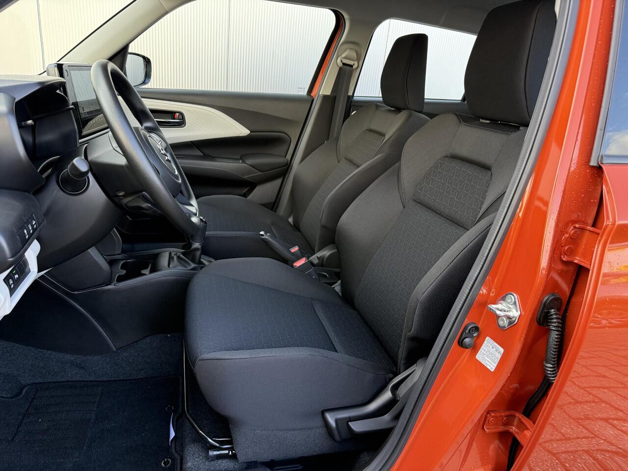 Suzuki SWIFT 1.2 Comfort Smart Hybrid **NIEUWE AUTO**