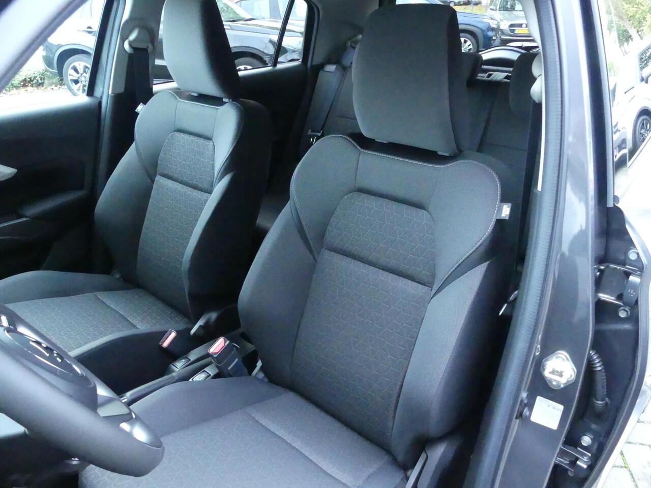 Suzuki SWIFT 1.2 Select Smart Hybrid Automaat Stoelverw., Navigatie, LM-velgen, Camera, Carplay / Android Auto