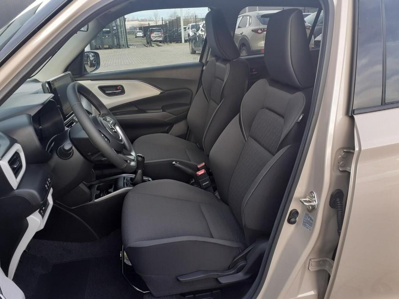 Suzuki SWIFT 1.2 Style Smart Hybrid Mengelers actieprijs: ¤ 25.698,00*