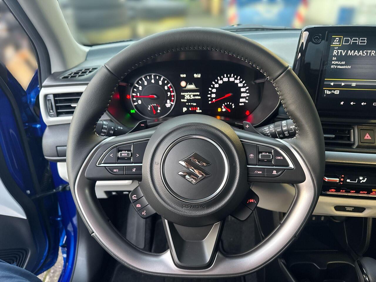 Suzuki SWIFT 1.2 Style Smart Hybrid