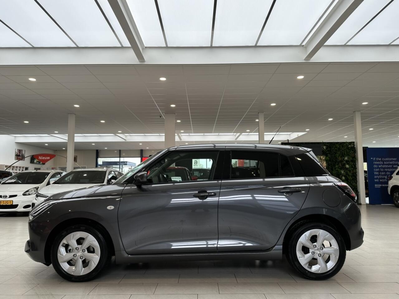 Suzuki SWIFT 1.2 Select SmartHybide [ CAMERA I NAVI I ACC