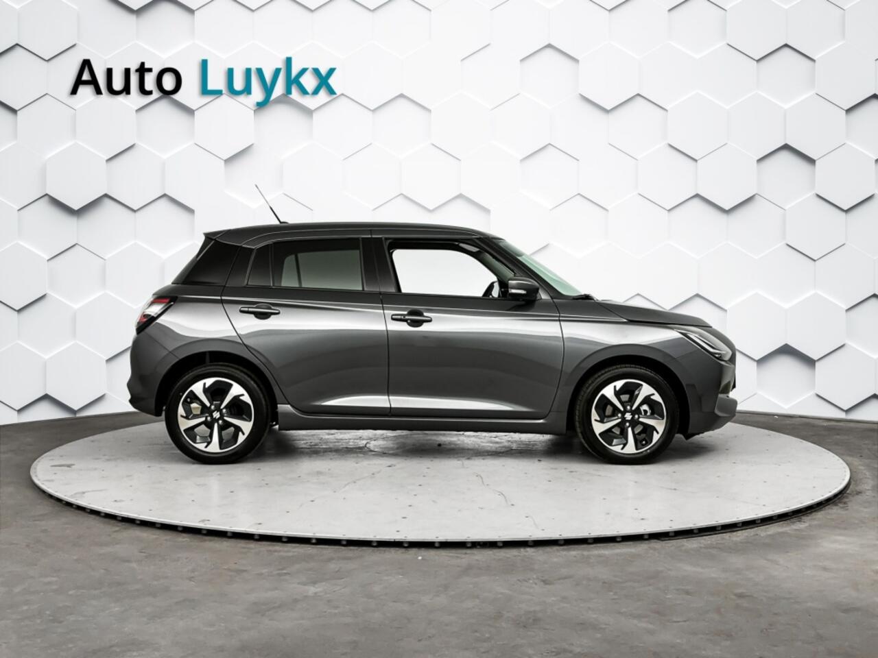 Suzuki SWIFT 1.2 Style Smart Hybrid | Voorraad | ¤1.250,- actiekorting!