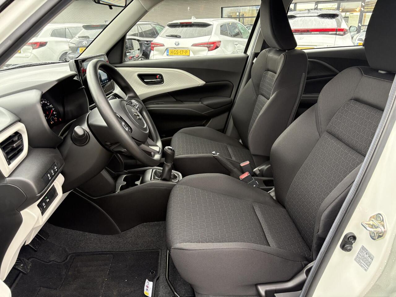 Suzuki SWIFT 1.2 Comfort Smart Hybrid **NIEUWE AUTO/ DIRECT LEVERBAAR**