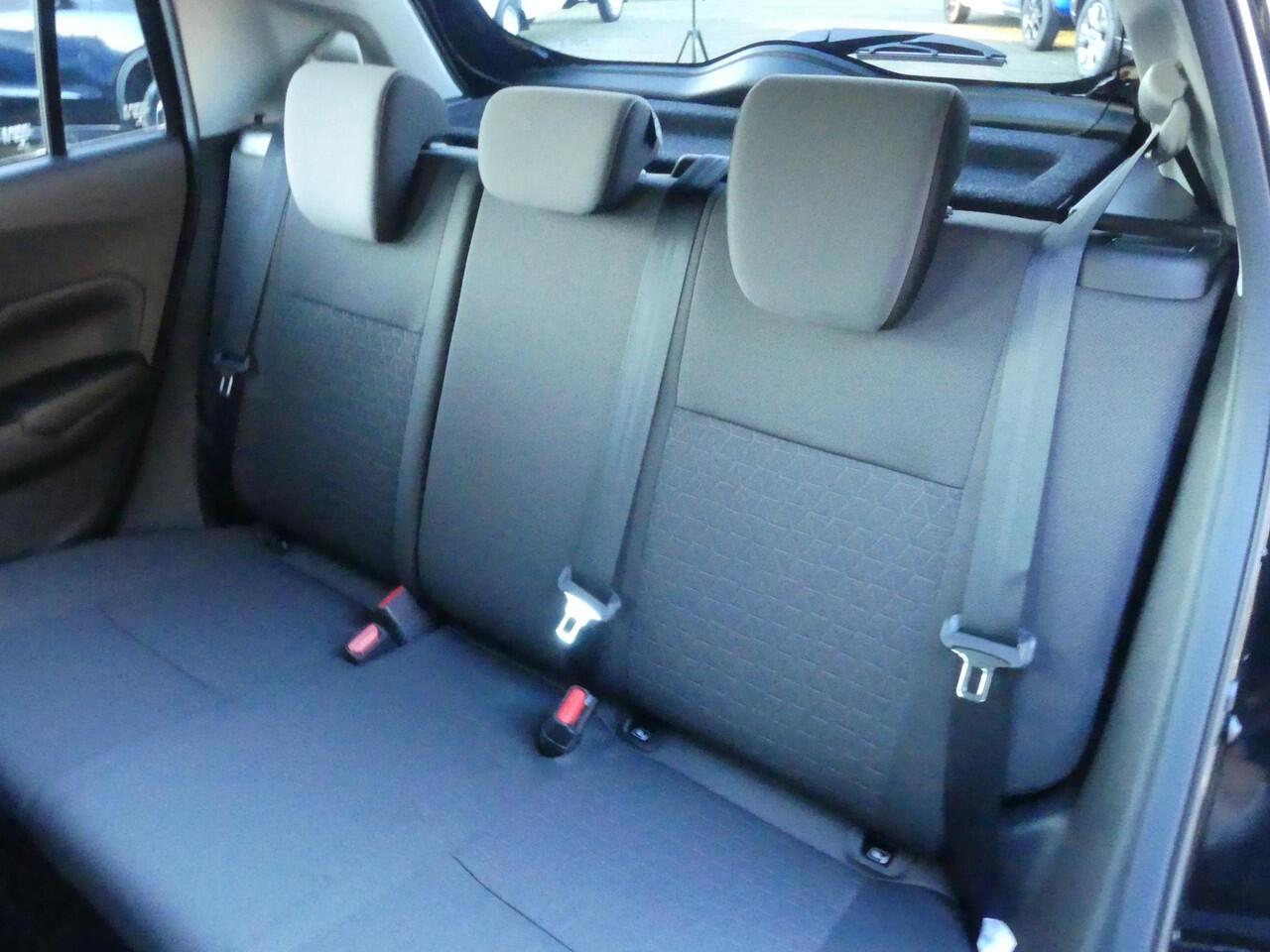 Suzuki SWIFT 1.2 Select Smart Hybrid Apple Carpl/Andr Auto, Camera, Stoel Verwarming, Navigatie.