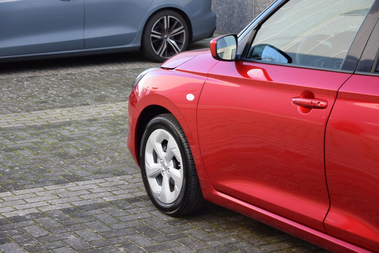 Suzuki SWIFT 1.2 Select Smart Hybrid | "Small Car of the Year'' | 10 jaar garantie of 200.000 KM!! | Apple carplay/android |