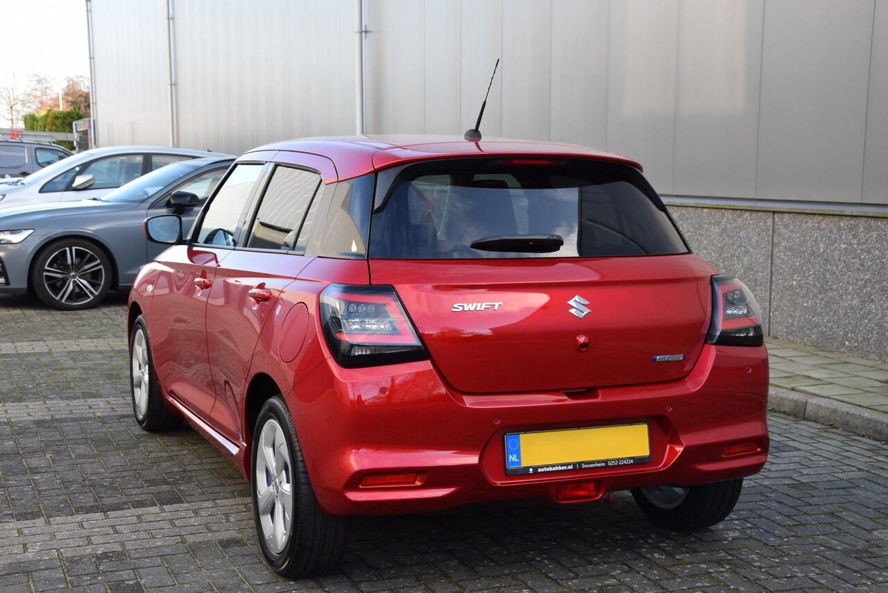 Suzuki SWIFT 1.2 Select Smart Hybrid | "Small Car of the Year'' | 10 jaar garantie of 200.000 KM!! | Apple carplay/android |