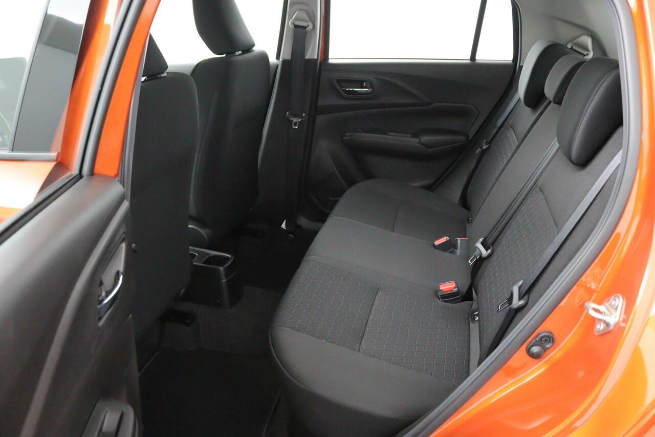 Suzuki SWIFT 1.2 Comfort Smart Hybrid | Nieuwe Auto | Navigatie | Keyless Entry | Dodehoek Detectie | Parkeersensoren | Parkeercamera |