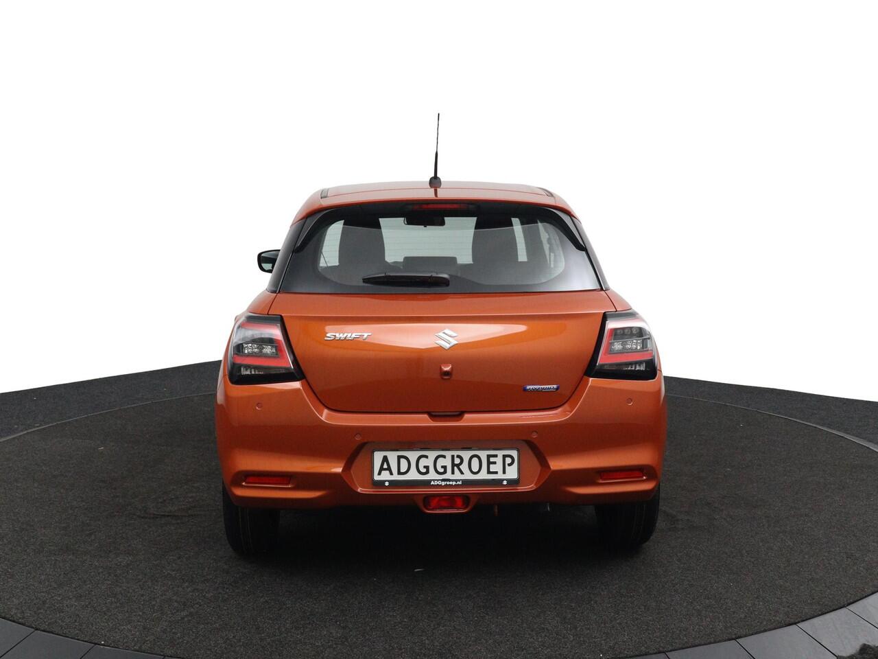Suzuki SWIFT 1.2 Comfort Smart Hybrid | Nieuwe Auto | Navigatie | Keyless Entry | Dodehoek Detectie | Parkeersensoren | Parkeercamera |