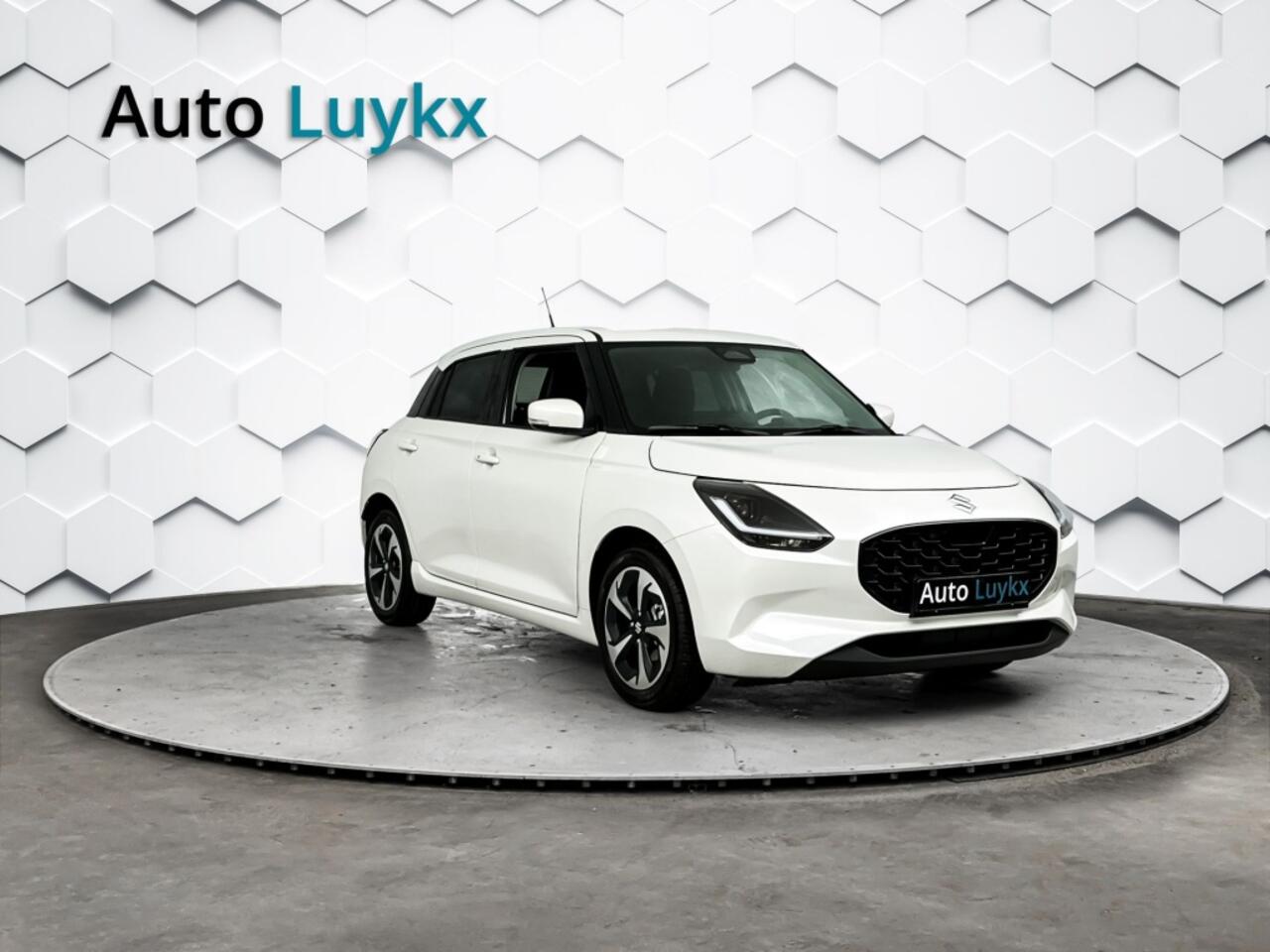 Suzuki SWIFT 1.2 Style Smart Hybrid | Voorraad | ¤2.300,- actiekorting!