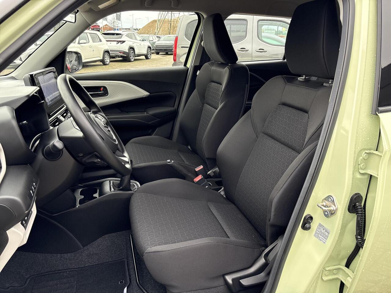 Suzuki SWIFT 1.2 Comfort Smart Hybrid **NIEUWE AUTO/ DIRECT LEVERBAAR**