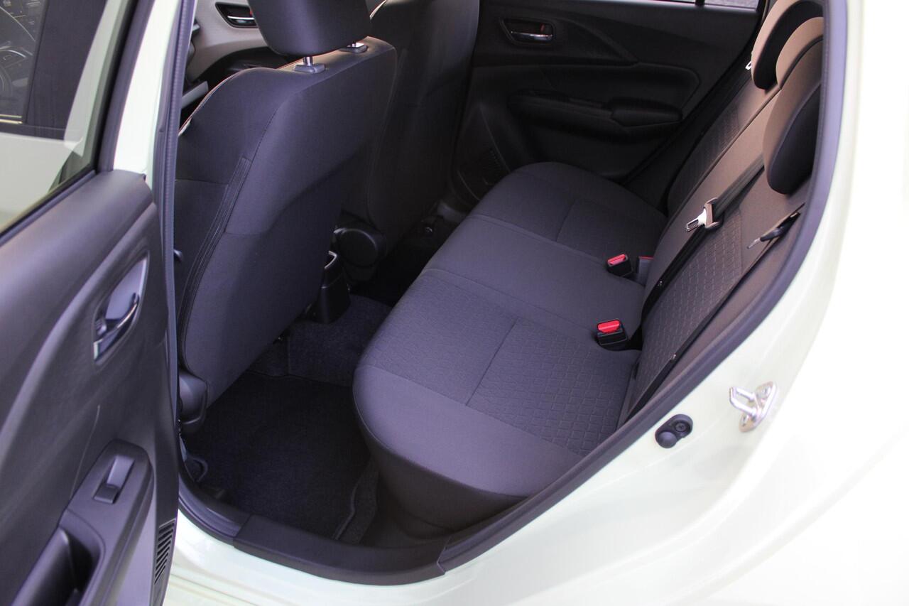 Suzuki SWIFT 1.2 Select Smart Hybrid Nieuwe auto, Draadloos Applecarplay/Androidauto