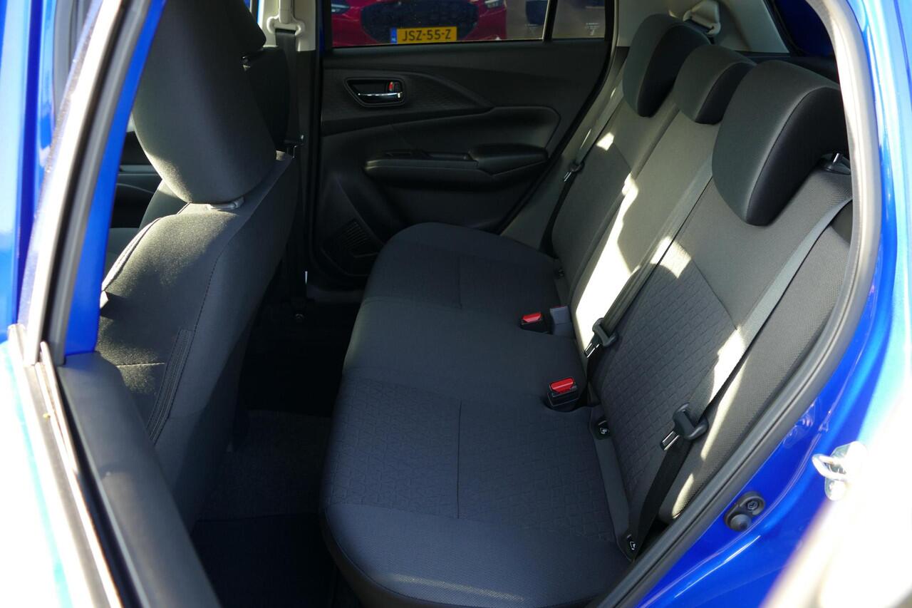 Suzuki SWIFT 1.2 Style Smart Hybrid | Camera | Apple-carplay | Stoelverwarming | Rijklaarprijs |