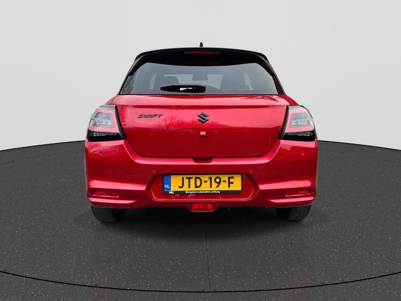 Suzuki SWIFT 1.2 Select Smart Hybrid RIJKLAAR | Navigatie | Camera | Cruise Control Adaptief | All-Seasonbanden | Demo