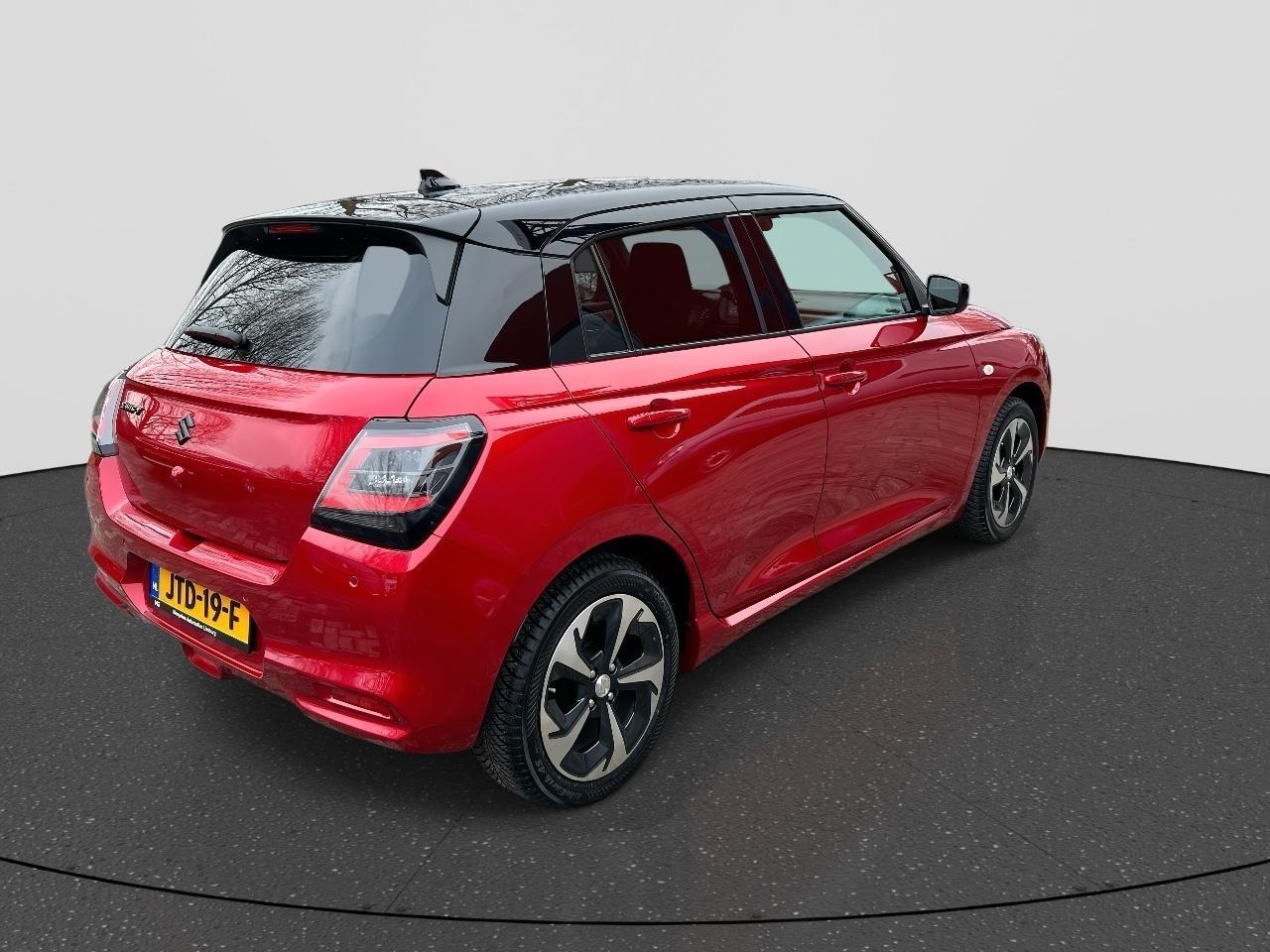 Suzuki SWIFT 1.2 Select Smart Hybrid RIJKLAAR | Navigatie | Camera | Cruise Control Adaptief | All-Seasonbanden | Demo